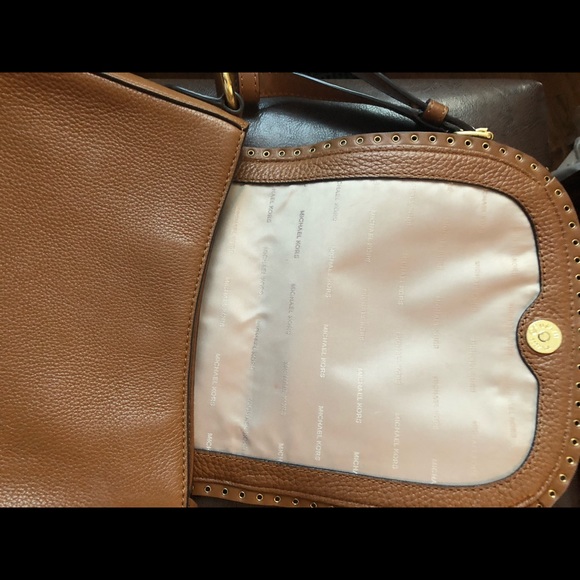 Michael Kors Purse - Picture 4 of 5